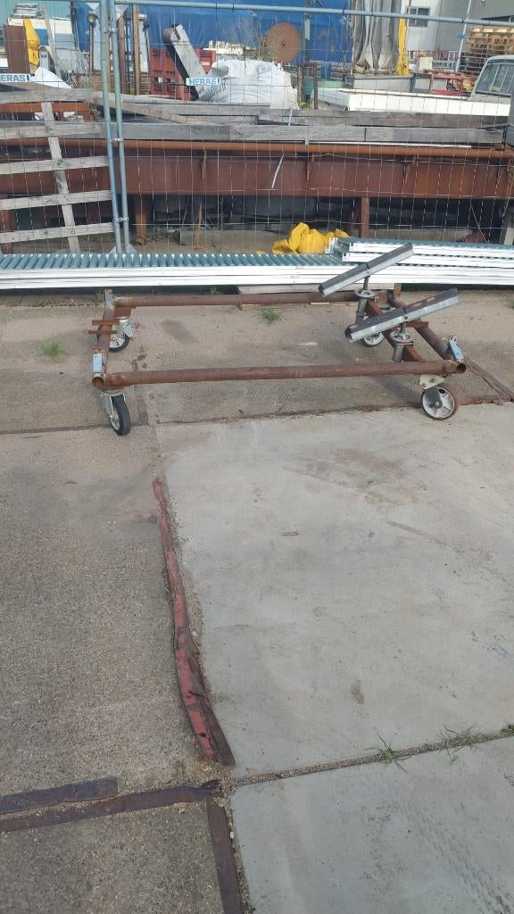 Te koop bootkar botenbok met verstelbare steunen zwenkwielen, Ophalen