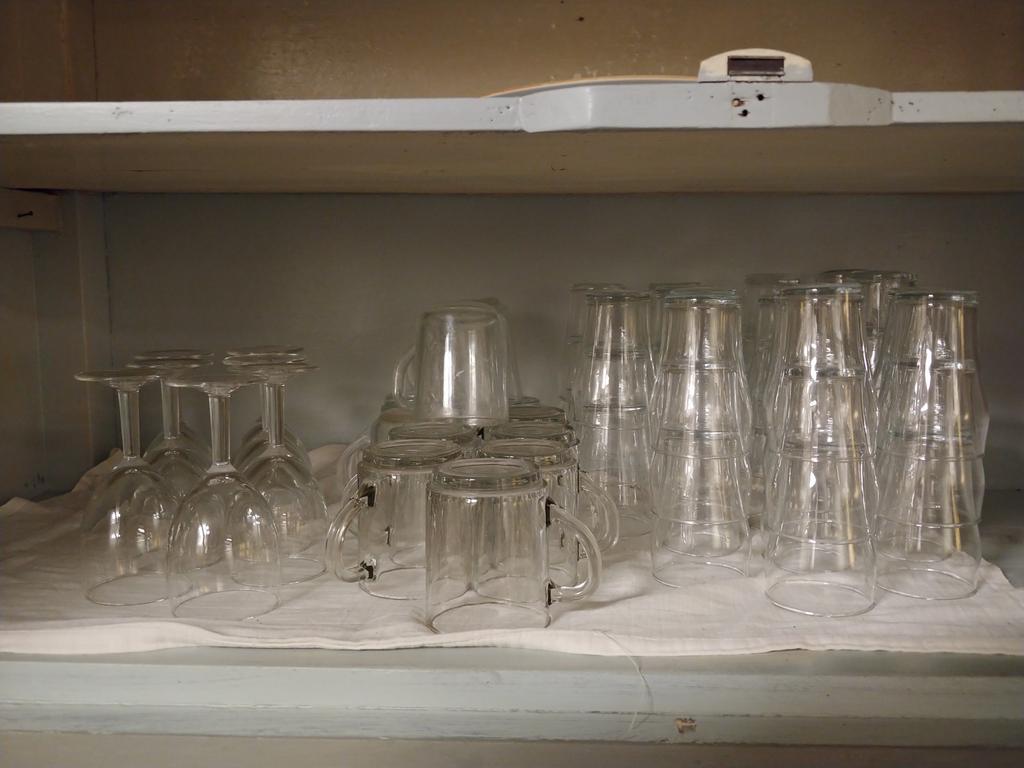 Glazen frisdrank, thee, wijn., Huis en Inrichting, Keuken | Servies, Ophalen, Glas, Overige stijlen, Glas of Glazen