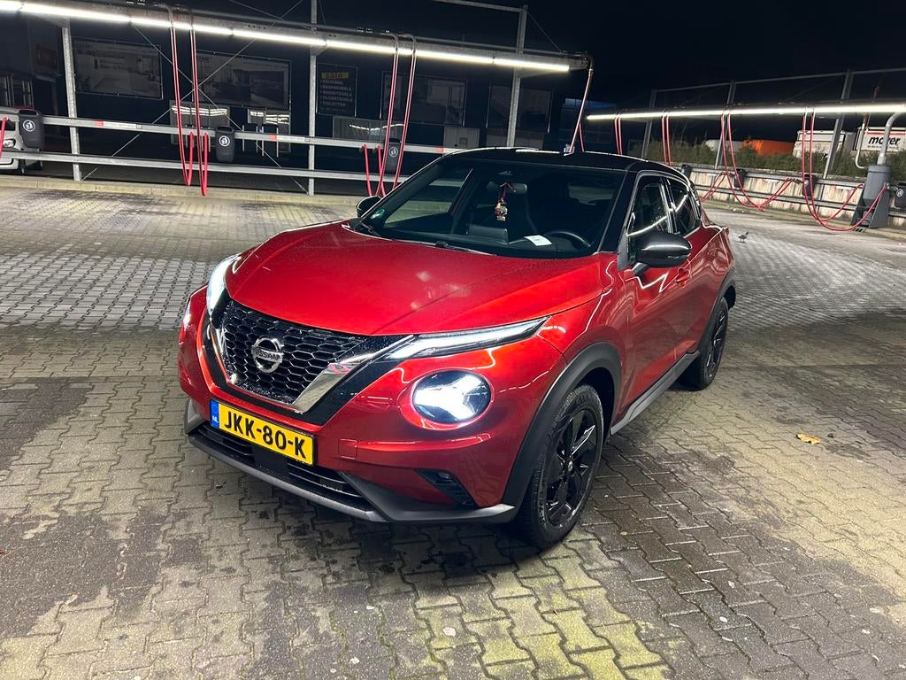 Nissan Juke 1.0 Dig-t 114pk connecta 2022 Rood/zwart, Stof, 1250 kg, Bedrijf, 3 cilinders