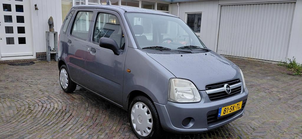 Opel Agila 1.2-16V Essentia van 2e eigenaar , APK tot 21-12-, Voorwielaandrijving, Stof, 4 cilinders, Met garantie (alle)