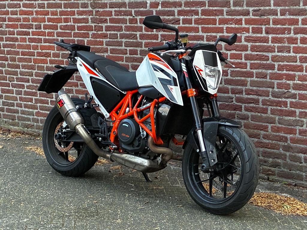 KTM 690 Duke R (2013) origineel en compleet onderhouden, Ophalen, Gebruikt