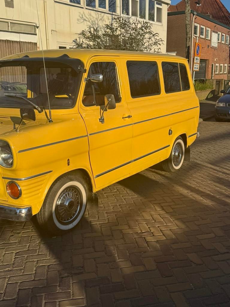 Ford transit mk1, Auto's, Ford, 65 pk, Bruin, 9 stoelen, Particulier