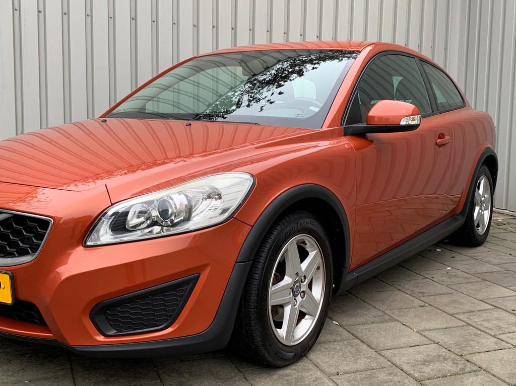 Volvo C30 1.6 Kinetic|Navigatie|Climate Control|, Voorwielaandrijving, 1596 cc, 101 pk, Gebruikt