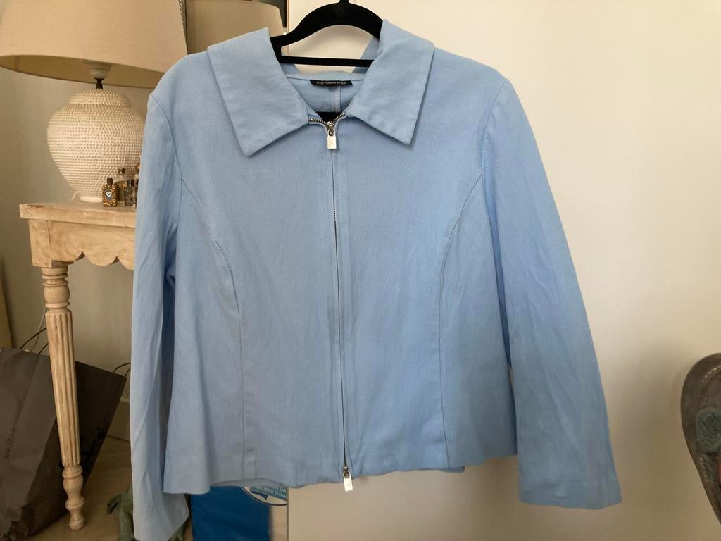 Caroline Biss Jasje Maat 42 (valt als 40), Ophalen of Verzenden, Zo goed als nieuw, Maat 38/40 (M), Blauw