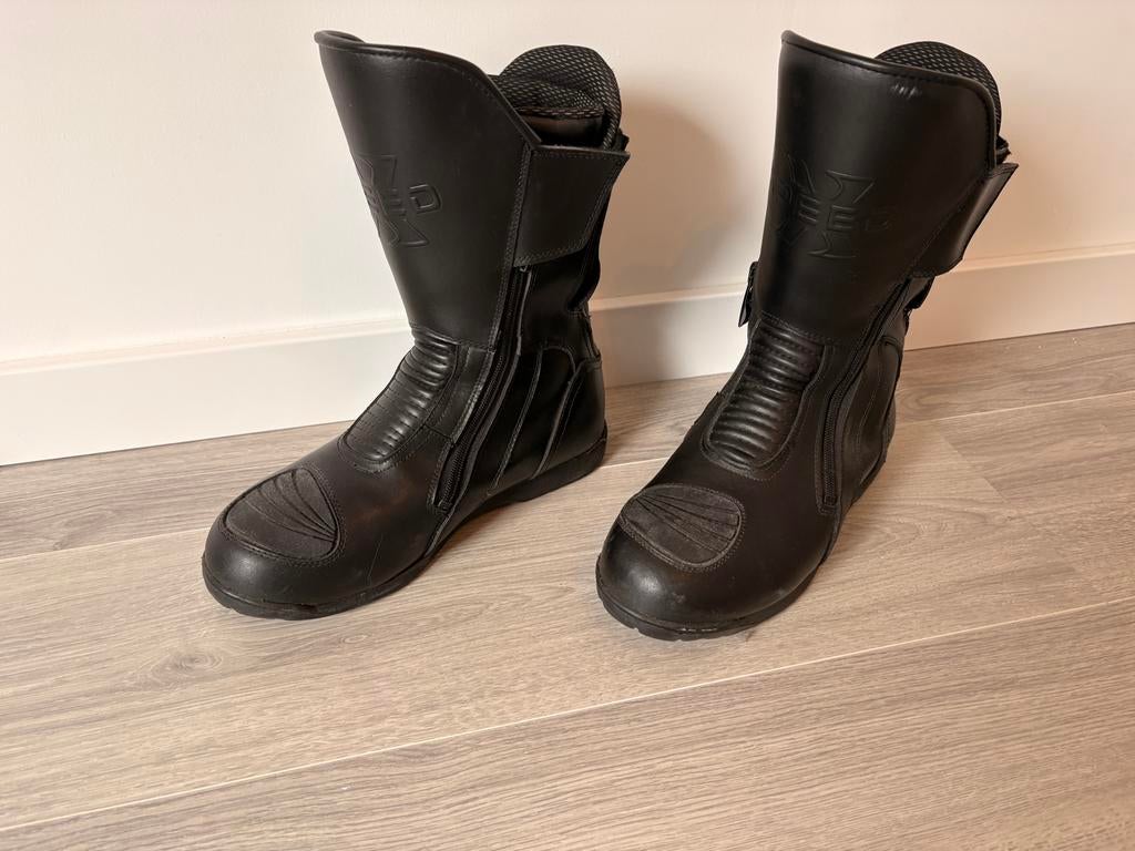 Zwarte motorlaarzen, maat 42, Ophalen of Verzenden, Tweedehands, Heren, Laarzen