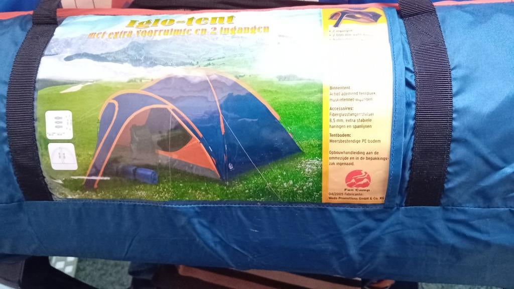 Te koop Fun Camp Iglo-tent met voorruimte en 2 ingangen, Ophalen of Verzenden