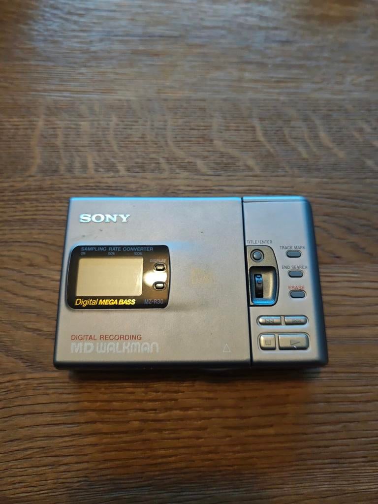Sony Minidisc Walkman MZ-R30 met accessoires en discs, Audio, Tv en Foto, Ophalen of Verzenden