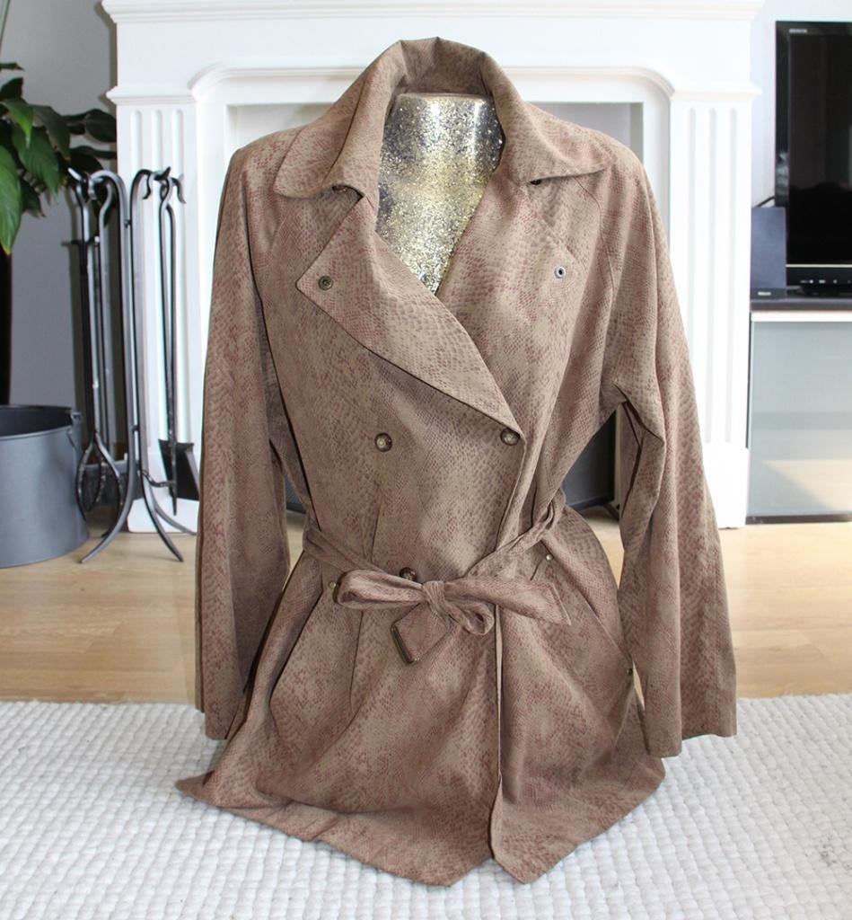 Prachtige Damo Outdoor Jas (Maat 36) Tussenjas € 30,-, Bruin, Ophalen of Verzenden, Zo goed als nieuw, Maat 36 (S)