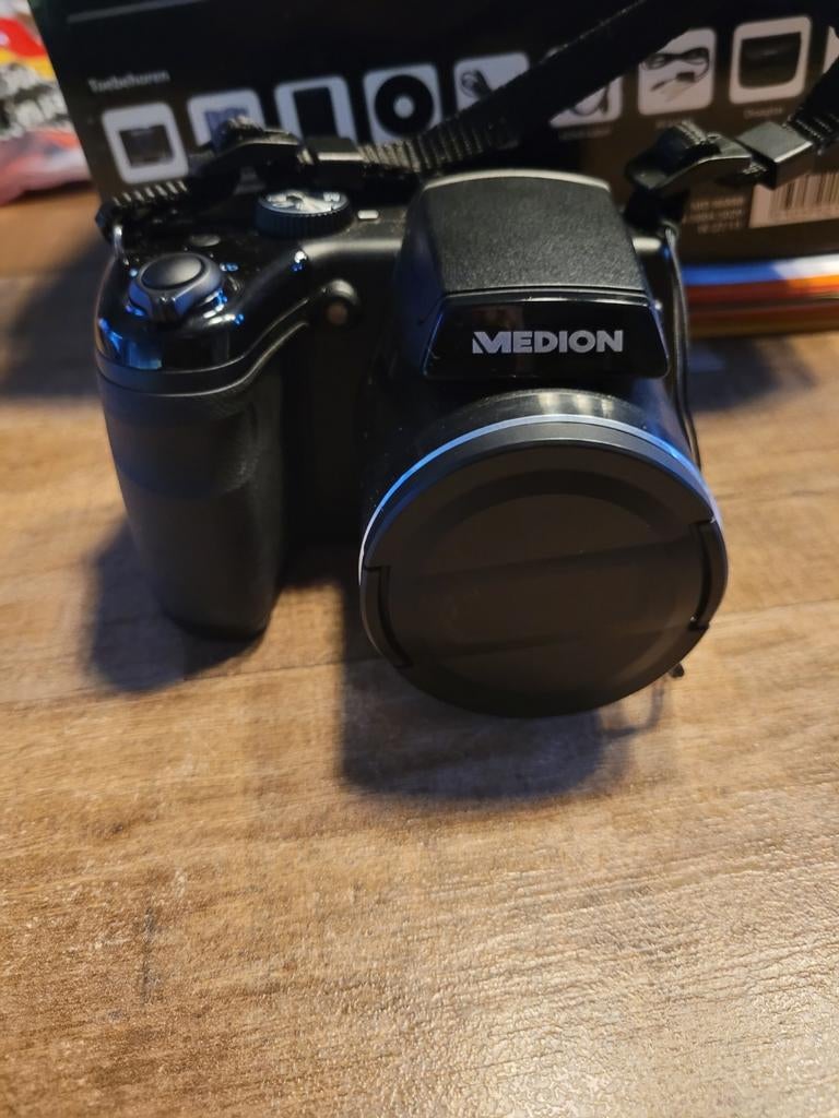 Medion digitale camera, Audio, Tv en Foto, Fotocamera's Digitaal, Ophalen