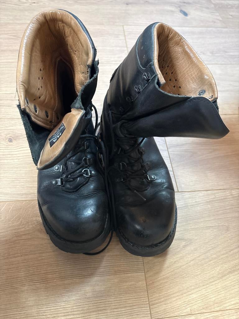 Zwarte leren boots - Maat 44, Ophalen of Verzenden, Gedragen, Zwart, Boots