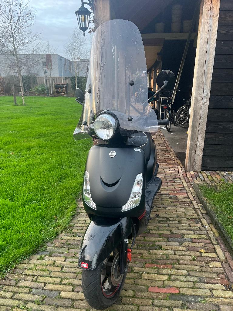 Sym fiddle, Ophalen, Gebruikt, Maximaal 45 km/u, Benzine