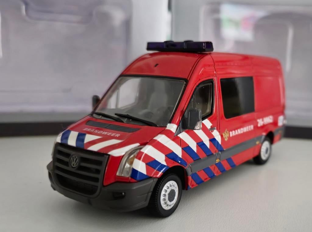 WSI Volkswagen Crafter brandweer, Hobby en Vrije tijd, Modelauto's | 1:50, Ophalen of Verzenden, Nieuw, Bus of Vrachtwagen, Wsi