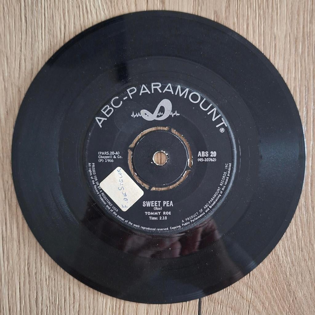 Tommy Roe Zuid Afrikaanse single Sweet Pea, Gebruikt, 7 inch, Single, Ophalen of Verzenden