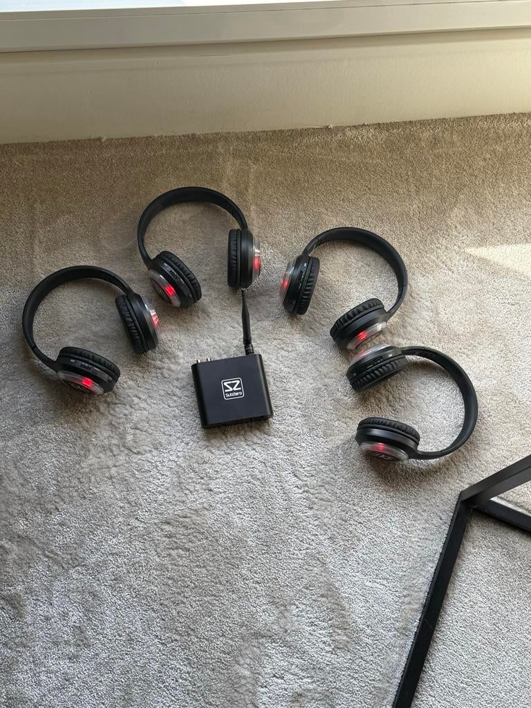 Silent Disco Set - 5 Hoofdtelefoons met Zender, Overige merken, Gebruikt, Ophalen of Verzenden, Over oor (circumaural)