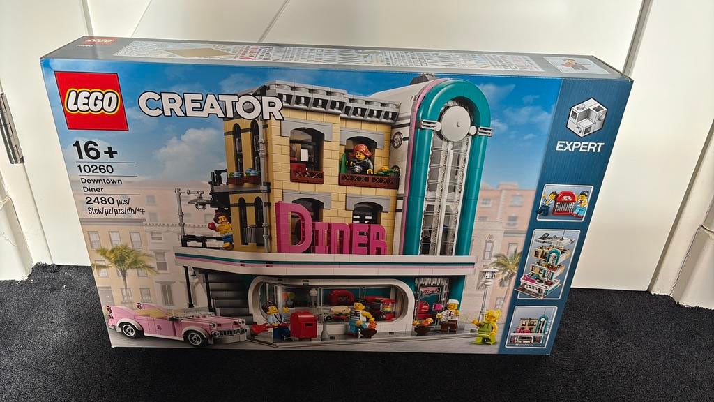 Lego 10260 Downtown Diner, Kinderen en Baby's, Speelgoed | Duplo en Lego, Ophalen of Verzenden, Nieuw
