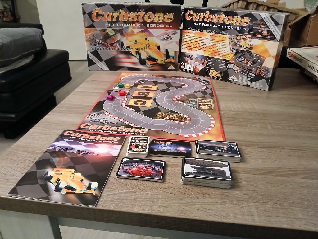 Formule 1 Curbstone bordspel, Een of twee spelers, Ophalen of Verzenden, Zo goed als nieuw, Identity Games