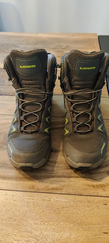 Lowa dames wandelschoenen maat 39,5, zo goed als nieuw, Ophalen of Verzenden, Zo goed als nieuw, Schoenen
