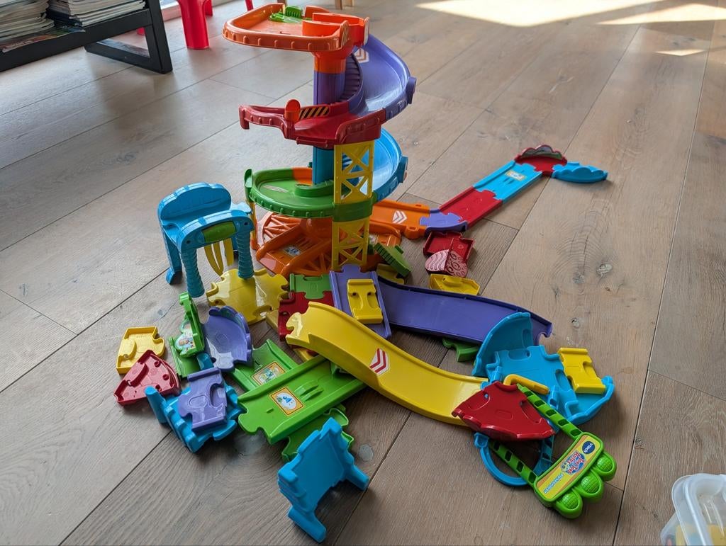 VTech Toet Toet Auto's Autobaan met veel voertuigen, Ophalen, Gebruikt, 2 tot 4 jaar