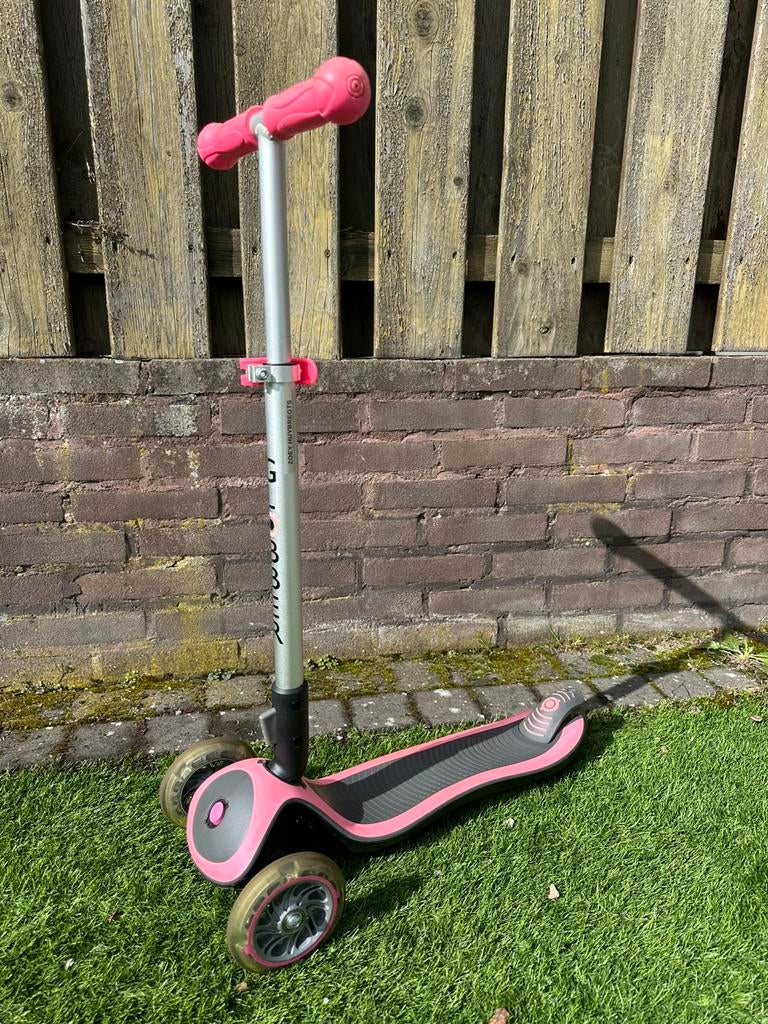 Globetrotter step roze, Fietsen en Brommers, Steps, Ophalen, Gebruikt, Gewone step