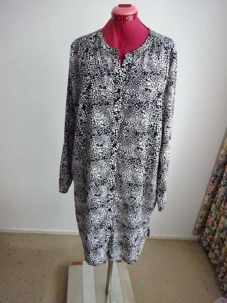 Norah jurk mt 48, Kleding | Dames, Jurken, Overige kleuren, Verzenden, Maat 46/48 (XL) of groter, Zo goed als nieuw