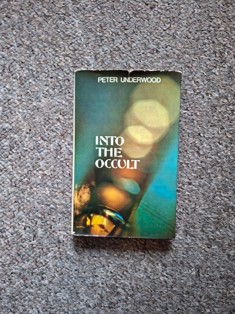 Into the Occult, Boeken, Gelezen, Overige typen, Ophalen of Verzenden, Peter Underwood