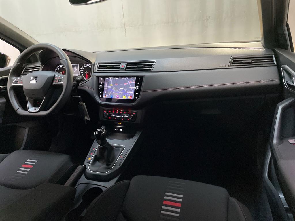 Seat Ibiza 1.0 TSI FR Business Intense Camera Navigatie DAB+, Stof, Met garantie (alle), Parkeersensor, Ibiza