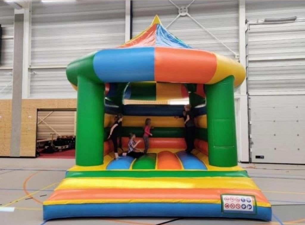 Springkussen carrousel 5x5 meter overdekt

Prijs €1600,- exc, Hobby en Vrije tijd, Ophalen of Verzenden, Zo goed als nieuw, Overige