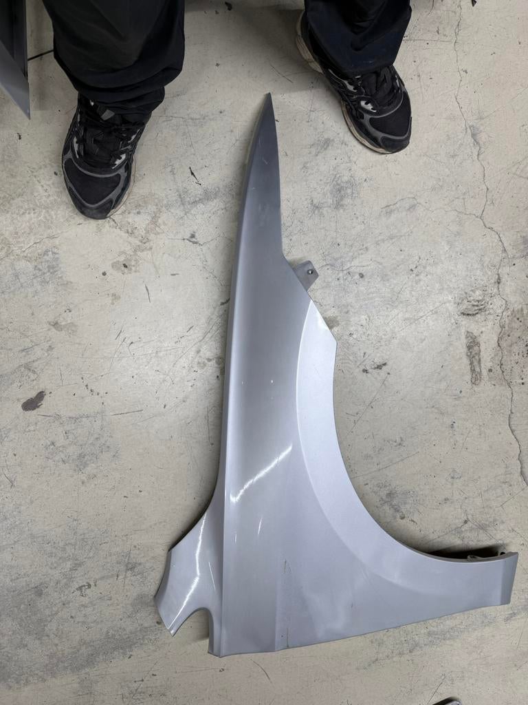 Volkswagen golf 8 scherm rechts voor, Ophalen of Verzenden, Voor, Volkswagen, Spatbord