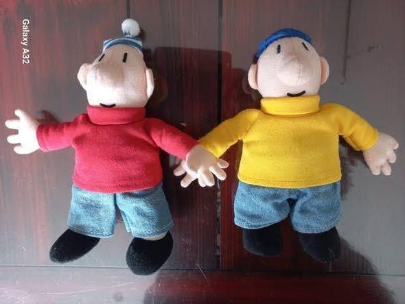 2 buurman en buurman poppen, rood en geel, knuffels 18 cm, Ophalen of Verzenden, Zo goed als nieuw, Overige typen