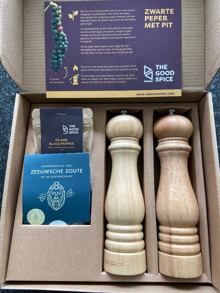 peper en zoutstel van Hout, Ophalen of Verzenden, Nieuw