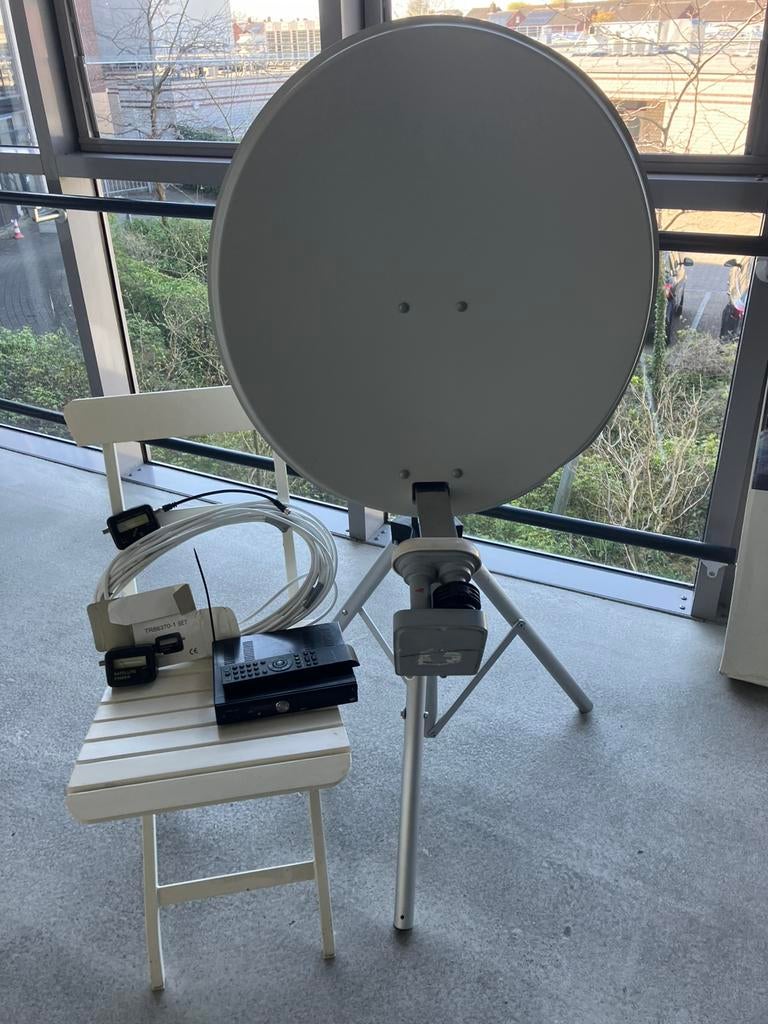 Sataliet instalatie voor Canal * 80 cm, Audio, Tv en Foto, Schotelantennes, Ophalen, Zo goed als nieuw, Overige merken