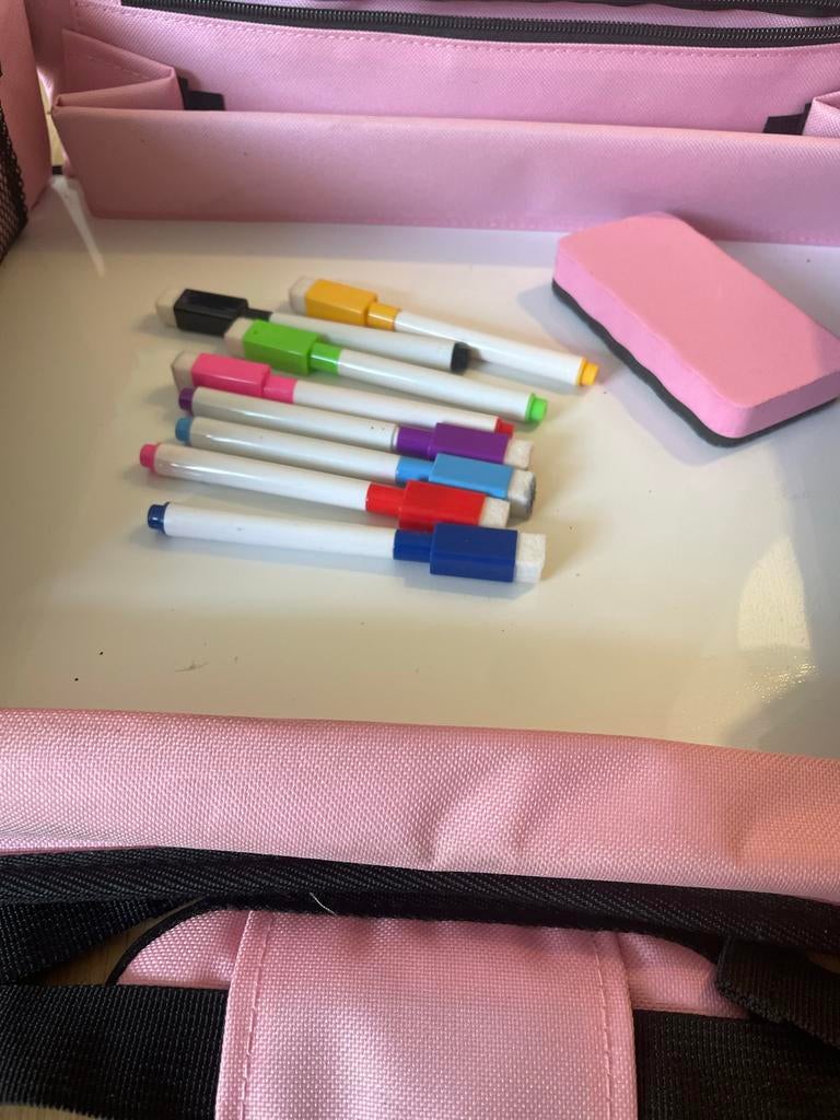 Roze Autotafeltje met whiteboard en stiften voor kinderen, Ophalen of Verzenden, Gebruikt, Jongen of Meisje