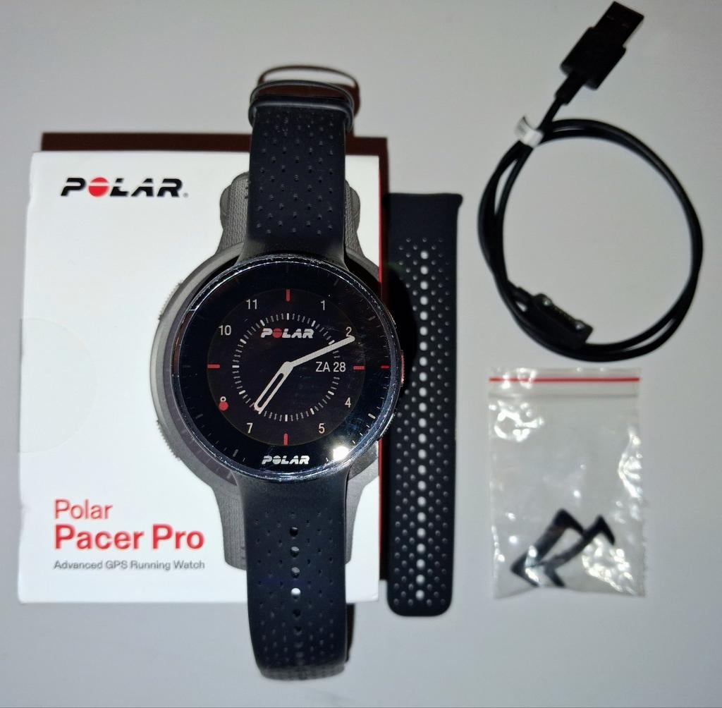 Polar Pacer Pro sporthorloge - compleet, Gebruikt, Hoogte, Zwart, Ophalen of Verzenden