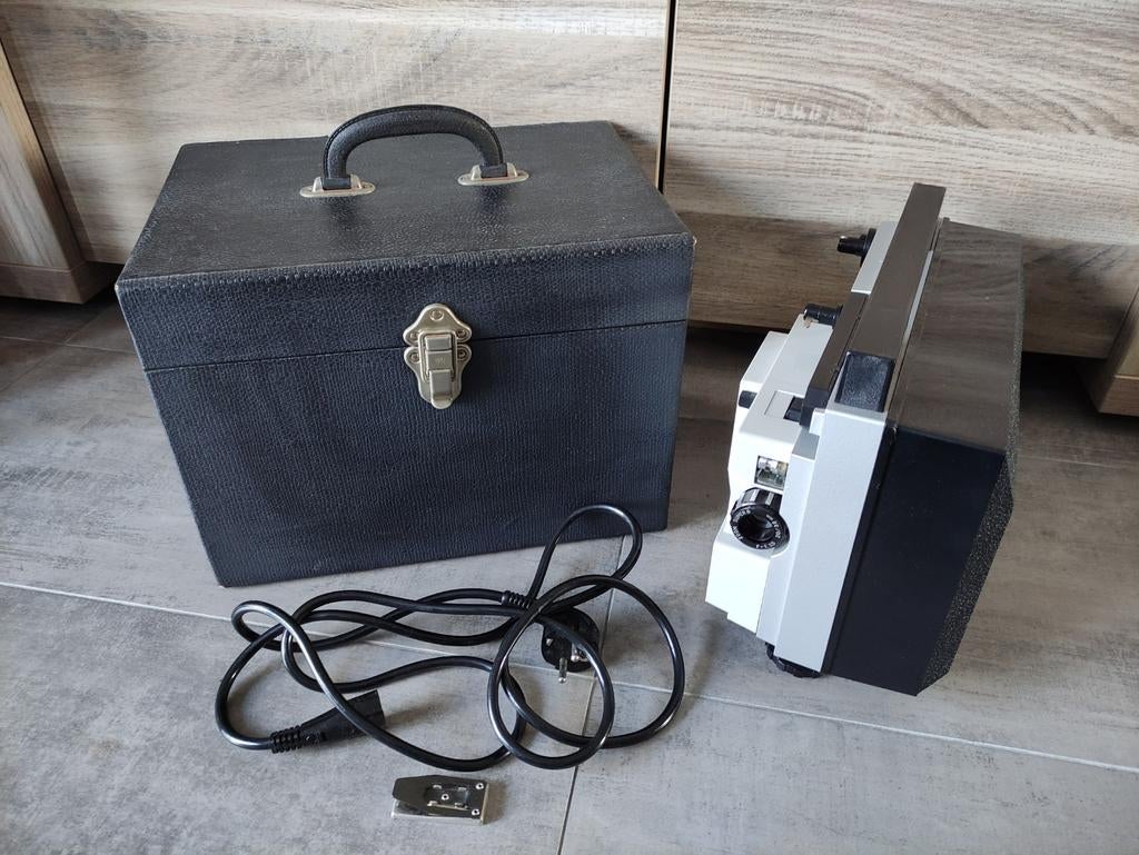 Bell & Howell 324 super 8 autoload filmprojector in koffer, Verzamelen, Fotografica en Filmapparatuur, Ophalen of Verzenden, Projector