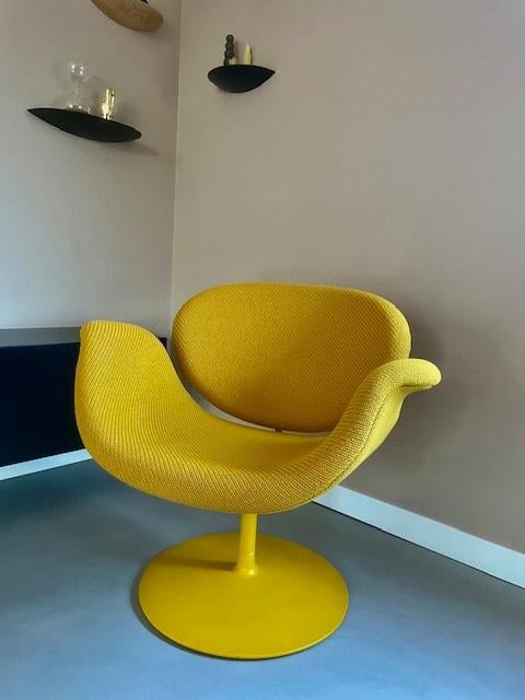 In prijs verlaagd: Artifort Tulip Midi draaivoet - okergeel, Ophalen, Nieuw, 75 tot 100 cm, 50 tot 75 cm