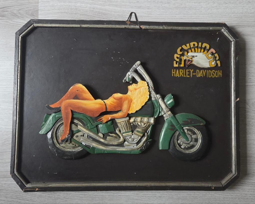 Harley Davidson, Ophalen