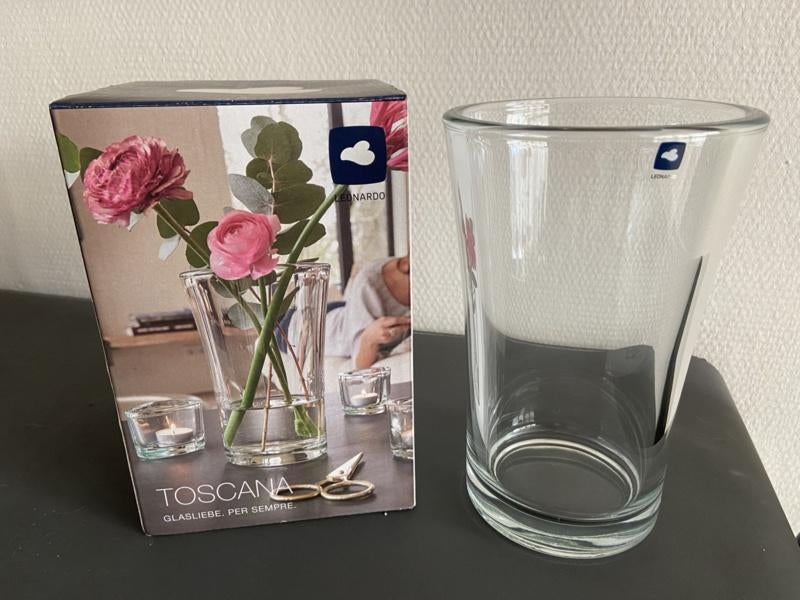 Leonardo Vaas Toscana Bloom 22 cm, Huis en Inrichting, Woonaccessoires | Vazen, Nieuw, Overige kleuren, Minder dan 50 cm, Glas