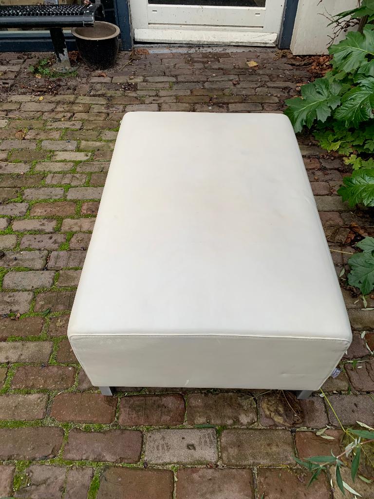 Linteloo Hocker Wit leer nieuwstaat, Ophalen, Dutch Design Klassiek Loungen, 75 tot 100 cm, Zo goed als nieuw