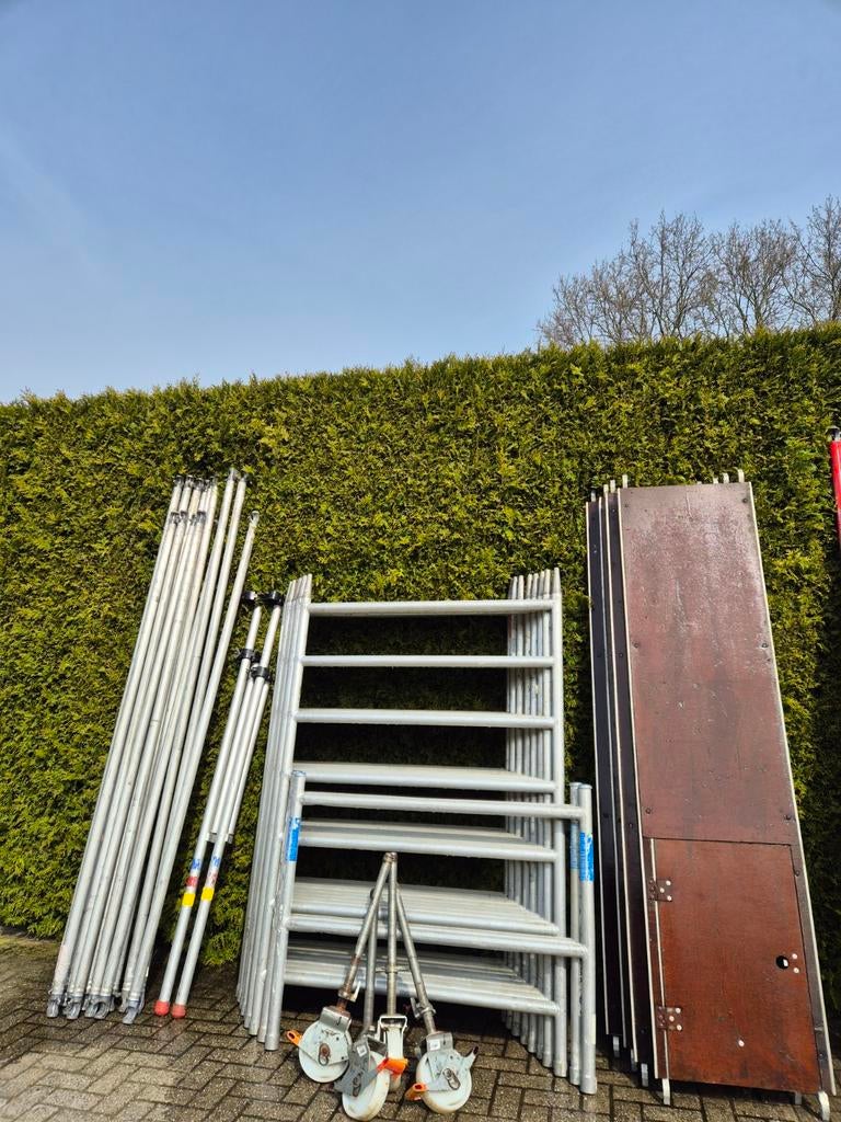 Aluminium rolsteiger asc werkhoogte 10 20, Ophalen, Gebruikt, Rolsteiger of Kamersteiger, 5 meter of hoger