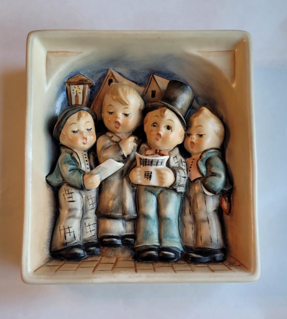 Hummel Goebel Het kwartet wandplaquette, Verzamelen, Beelden en Beeldjes, Ophalen of Verzenden, Zo goed als nieuw, Hummel