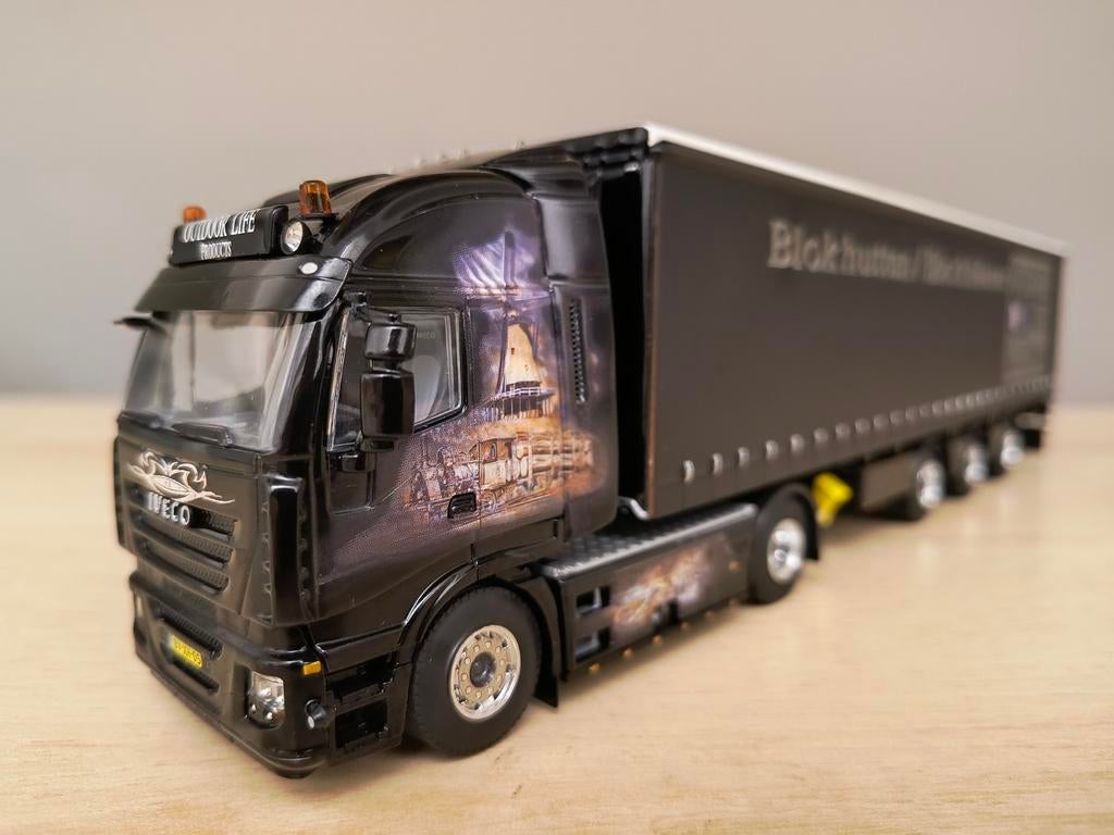 Wsi Iveco PB Trucking, Hobby en Vrije tijd, Modelauto's | 1:50, Ophalen of Verzenden, Zo goed als nieuw, Bus of Vrachtwagen, Wsi