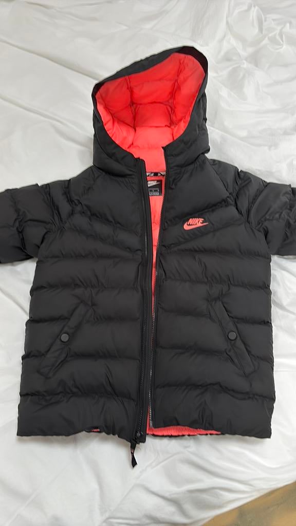 Nike winterjas maat M, Gebruikt, Jongen of Meisje, Ophalen of Verzenden, Nike