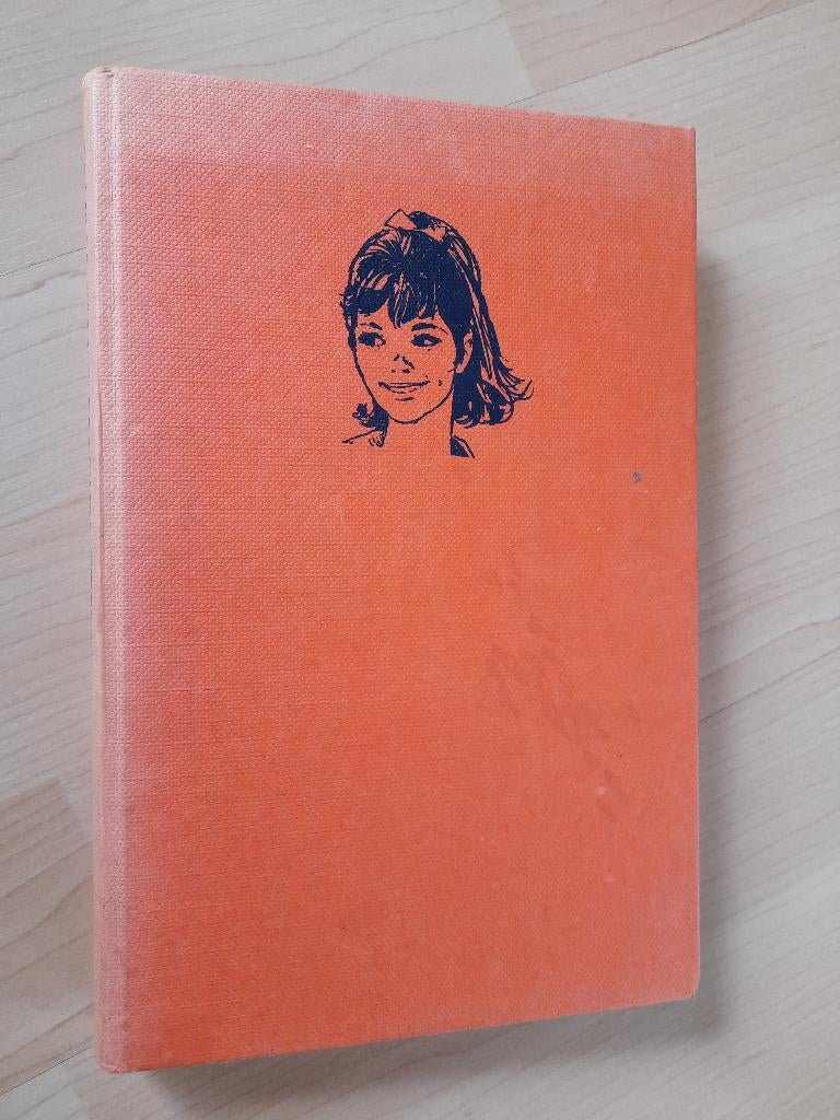 MARJA EN DE MARIONETTEN  Rie Eerdmans, Boeken, Ophalen of Verzenden, Gelezen