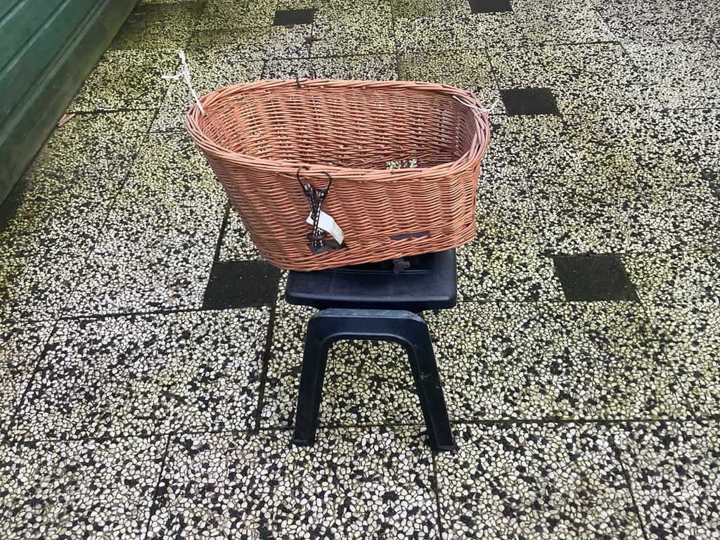 Hondenfietsmand - Zo goed als nieuw!, Fietsen en Brommers, Fietsaccessoires | Fietsmanden, Ophalen, Zo goed als nieuw, Fietsmand