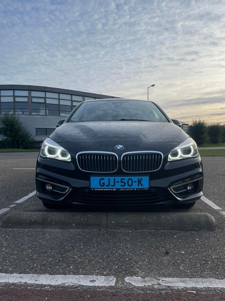 BMW 2-Serie Gran Tourer 1.5 216D AUT uber en bolt XL, Auto's, BMW, Euro 6, 2-Serie Gran Tourer, Zwart, Leder