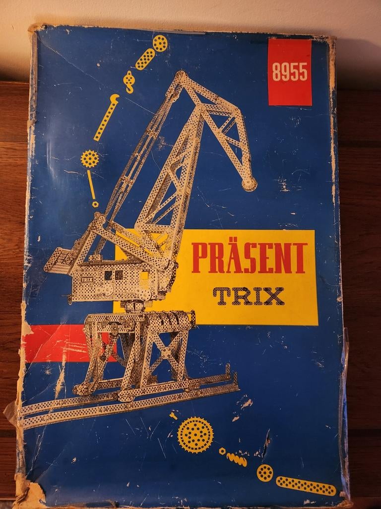 Trix Präsent 8955 Metalen Bouwdoos + Motor 8923, Ophalen of Verzenden