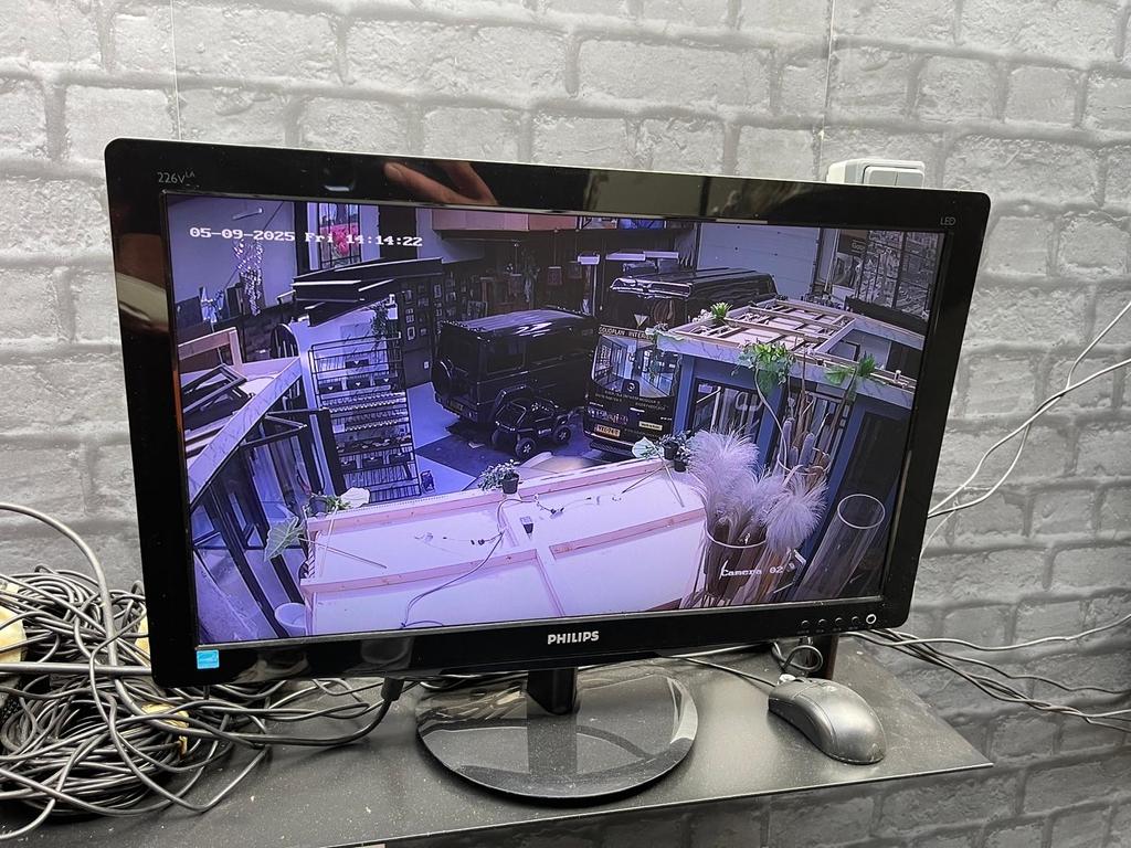 SANCCE DN81BL Beveiligingscamera , met 8 camera’s., Audio, Tv en Foto, Videobewaking, Gebruikt, Binnencamera, Ophalen of Verzenden