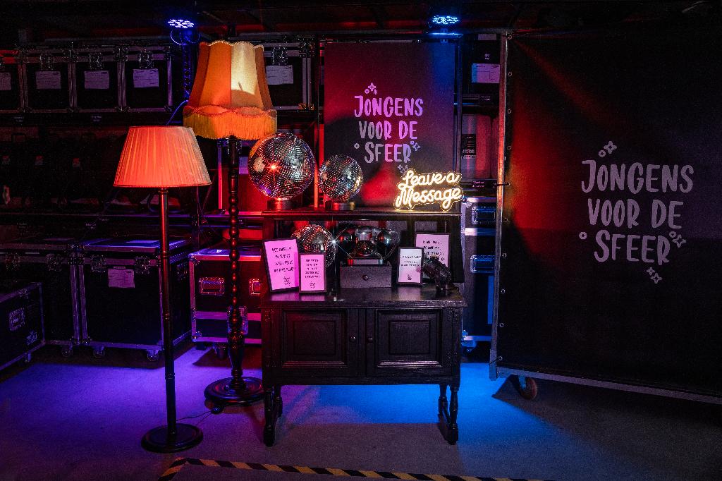 AUDIO GASTENBOEK | HUUR, Ophalen of Verzenden, Zo goed als nieuw, Overige