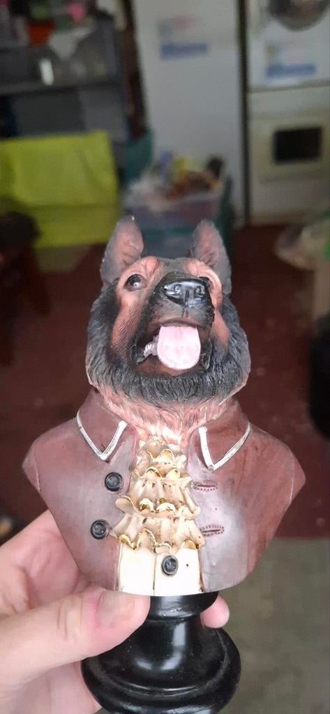 Herder beeldje, Ophalen of Verzenden, Zo goed als nieuw, Beeldje of Buste