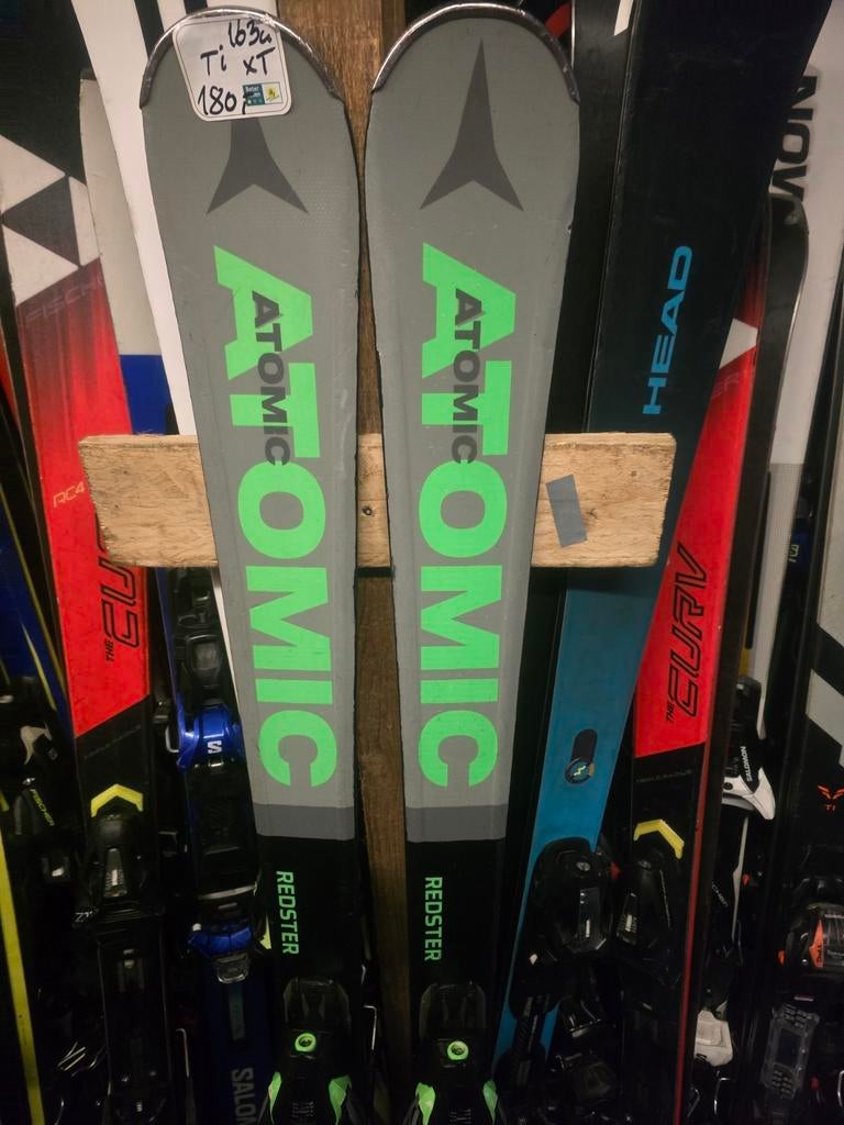 163cm ATOMIC REDSTER XT TI, 160 tot 180 cm, Ophalen of Verzenden, Zo goed als nieuw, Carve